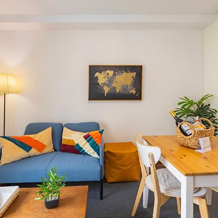 Cosy Remodeled Apartment In The City Center Fundão Esterno foto