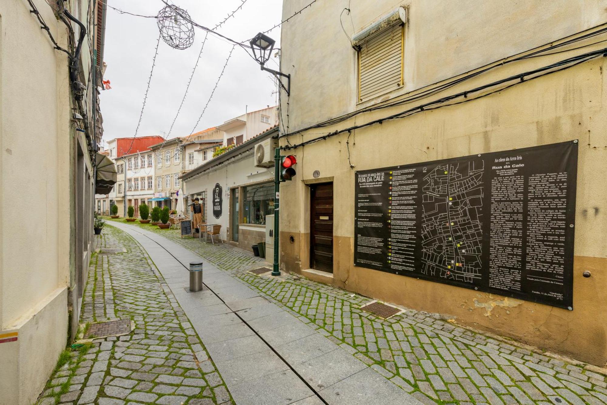 Cosy Remodeled Apartment In The City Center Fundão Esterno foto